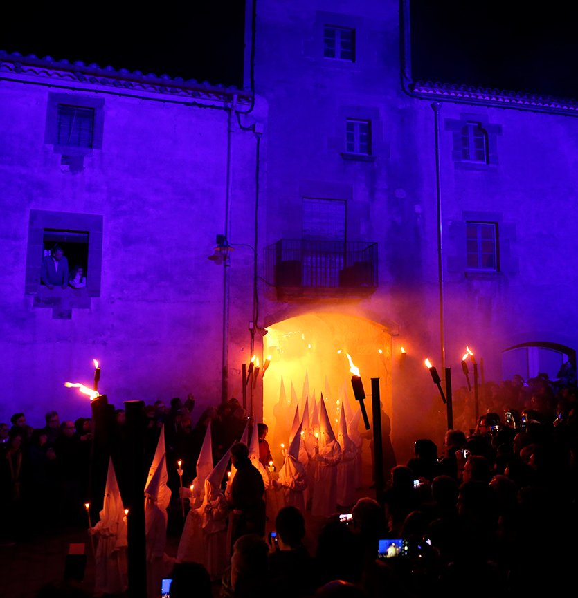 La Samaritana amb angelets i vestes blanques 2